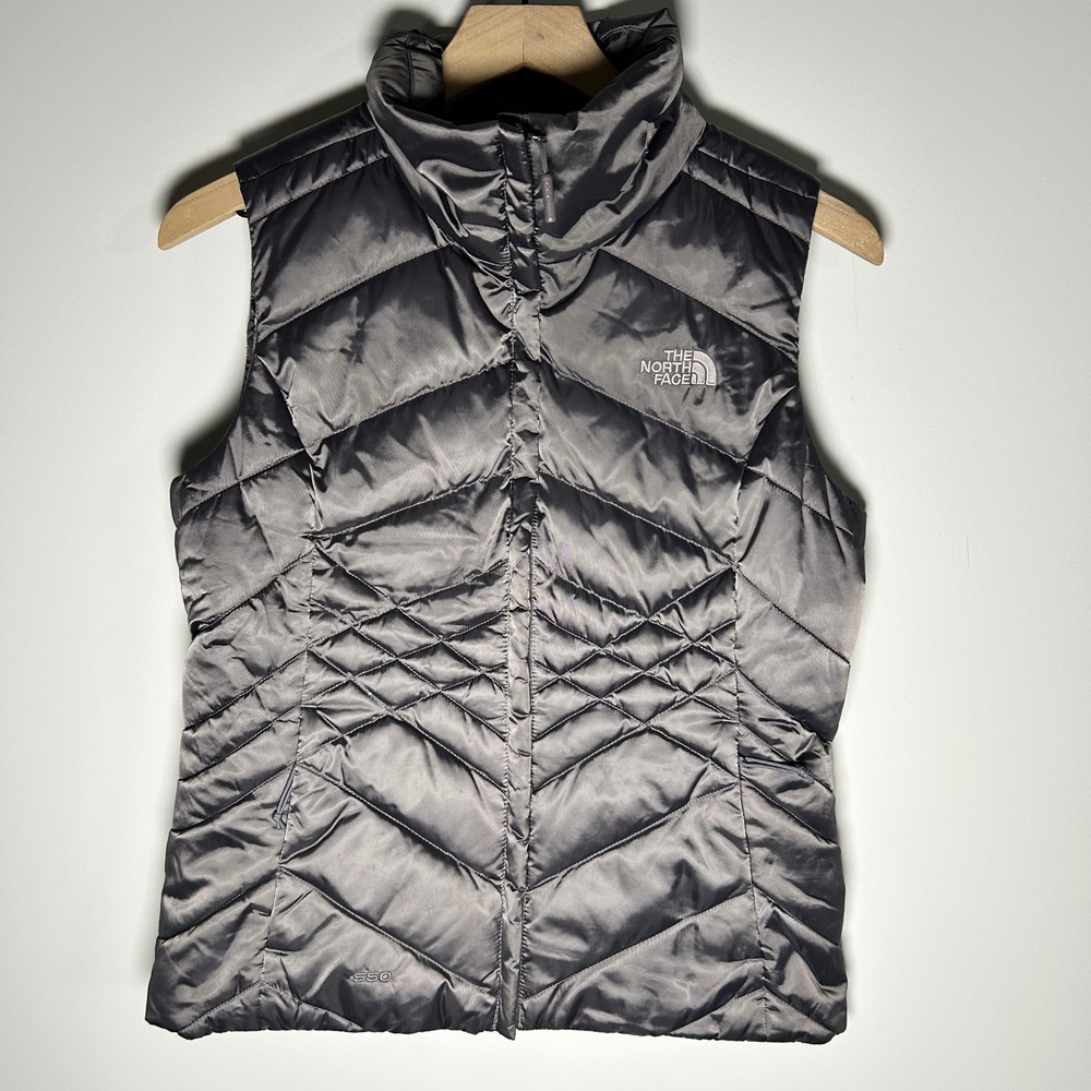 The North Face 550 Down Quilted Chevron Puffer Vest Womens Small Gray Full Zip